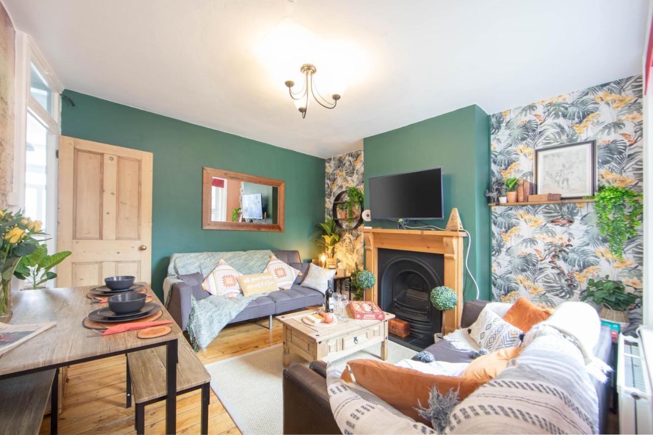 Cosy 3 Bedroom House - Private & Central - Ultra Wifi Canterbury Buitenkant foto